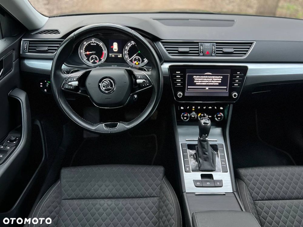 Skoda Superb 1.6 TDI Ambition DSG - 27