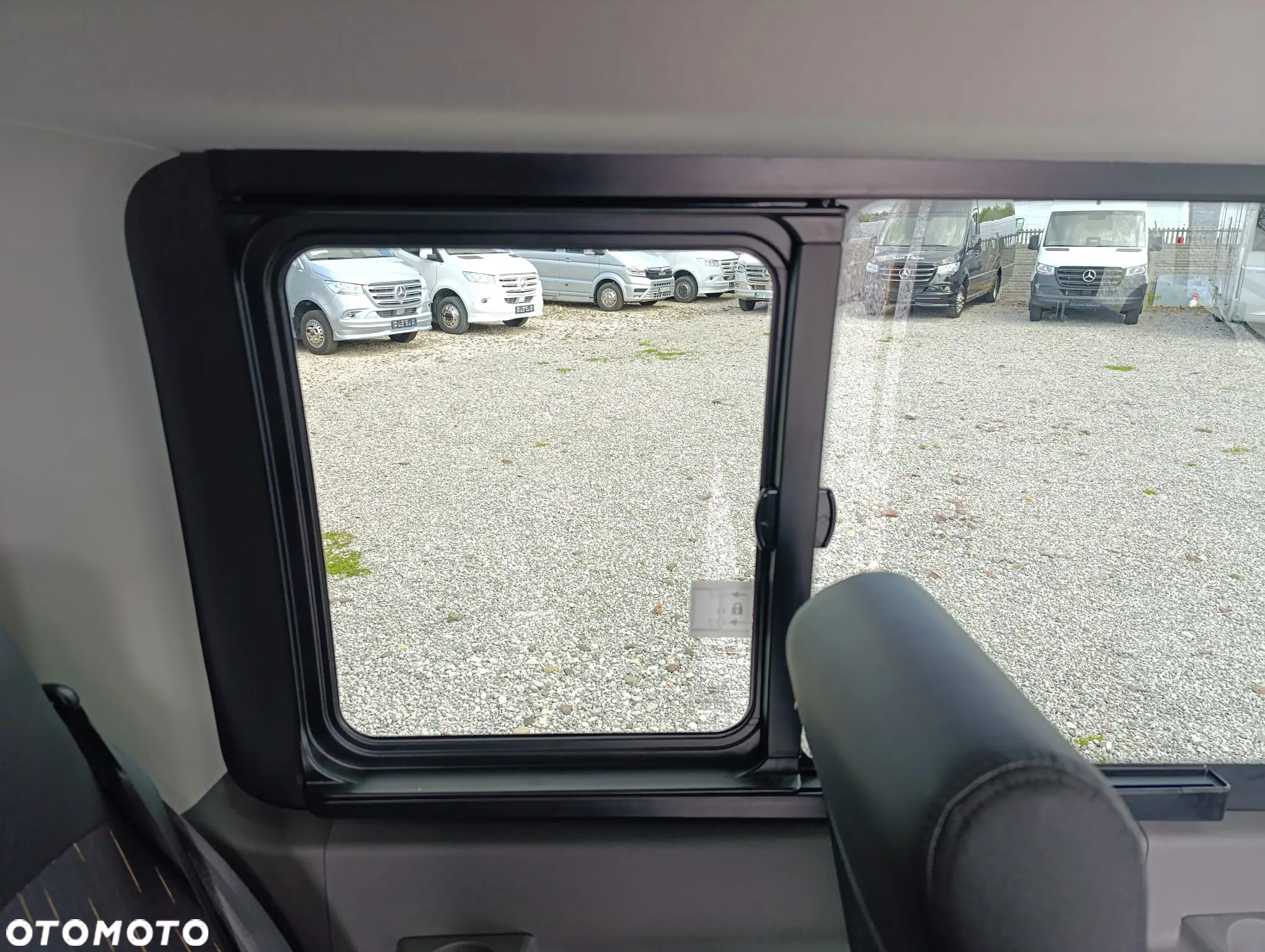 Ford Transit - 25