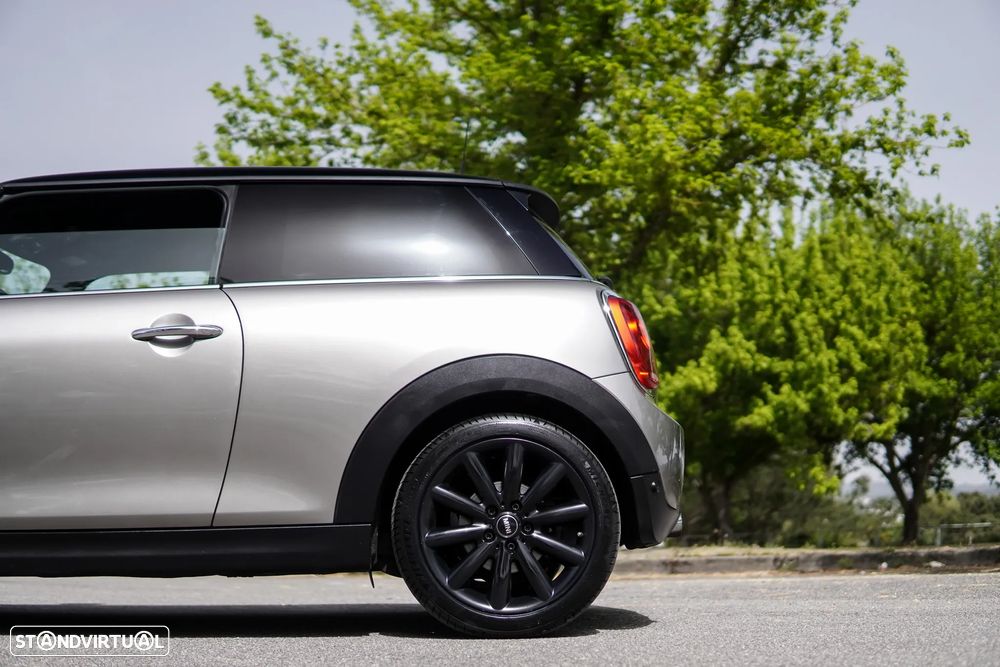 MINI 3 Portas Cooper D - 5