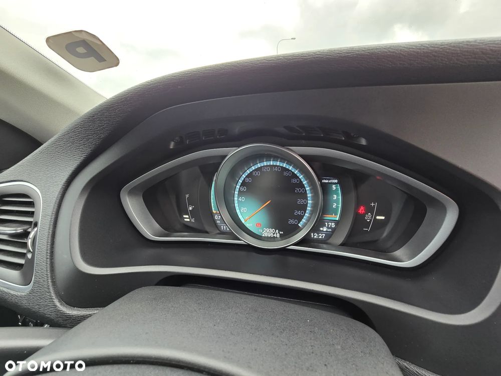 Volvo V40 D2 Kinetic - 35
