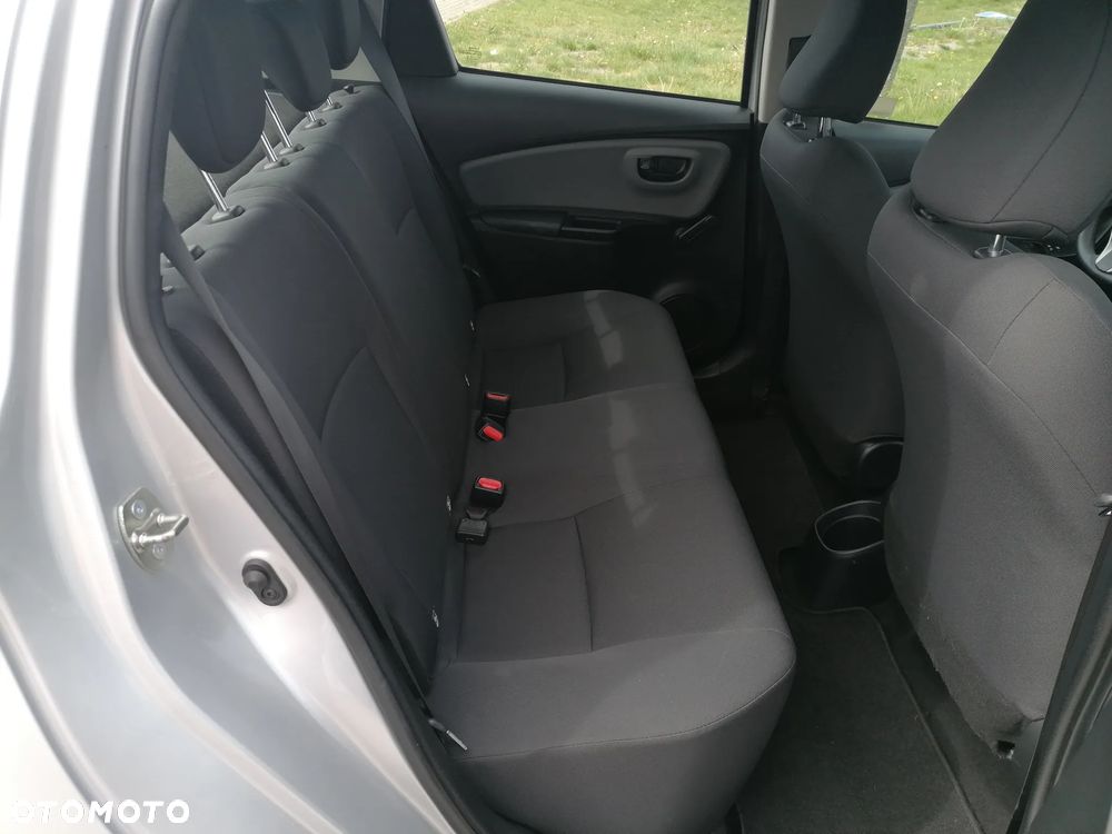 Toyota Yaris 1.0 Active - 17