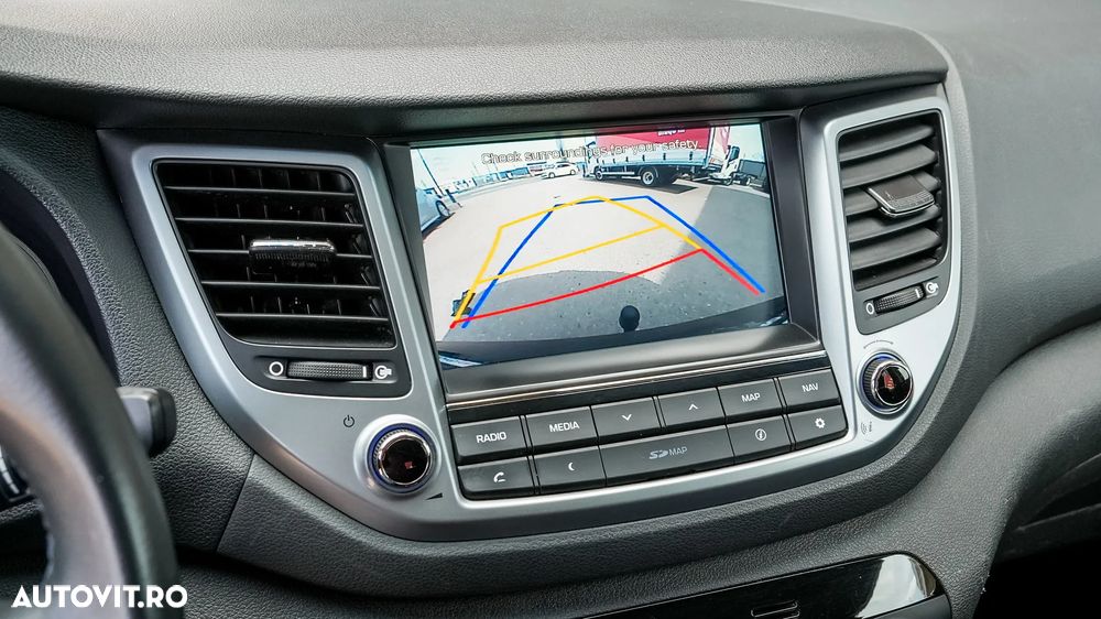 Hyundai Tucson 2.0 CRDI 2WD Style - 14