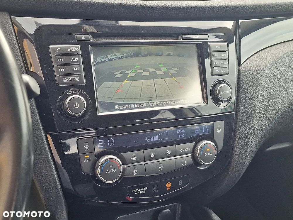 Nissan Qashqai 1.5 dCi DPF acenta - 14