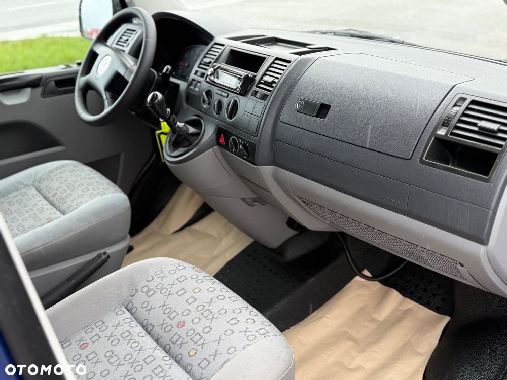 Volkswagen Transporter T5 TDI L1H2 - 11