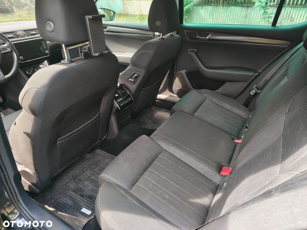 Skoda Superb 2.0 TDI SCR Style DSG - 16