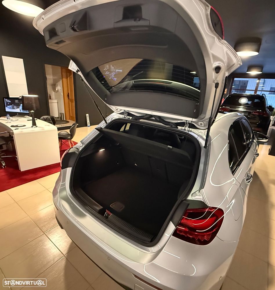 Mercedes-Benz A 250 e 8G-DCT AMG Line - 17