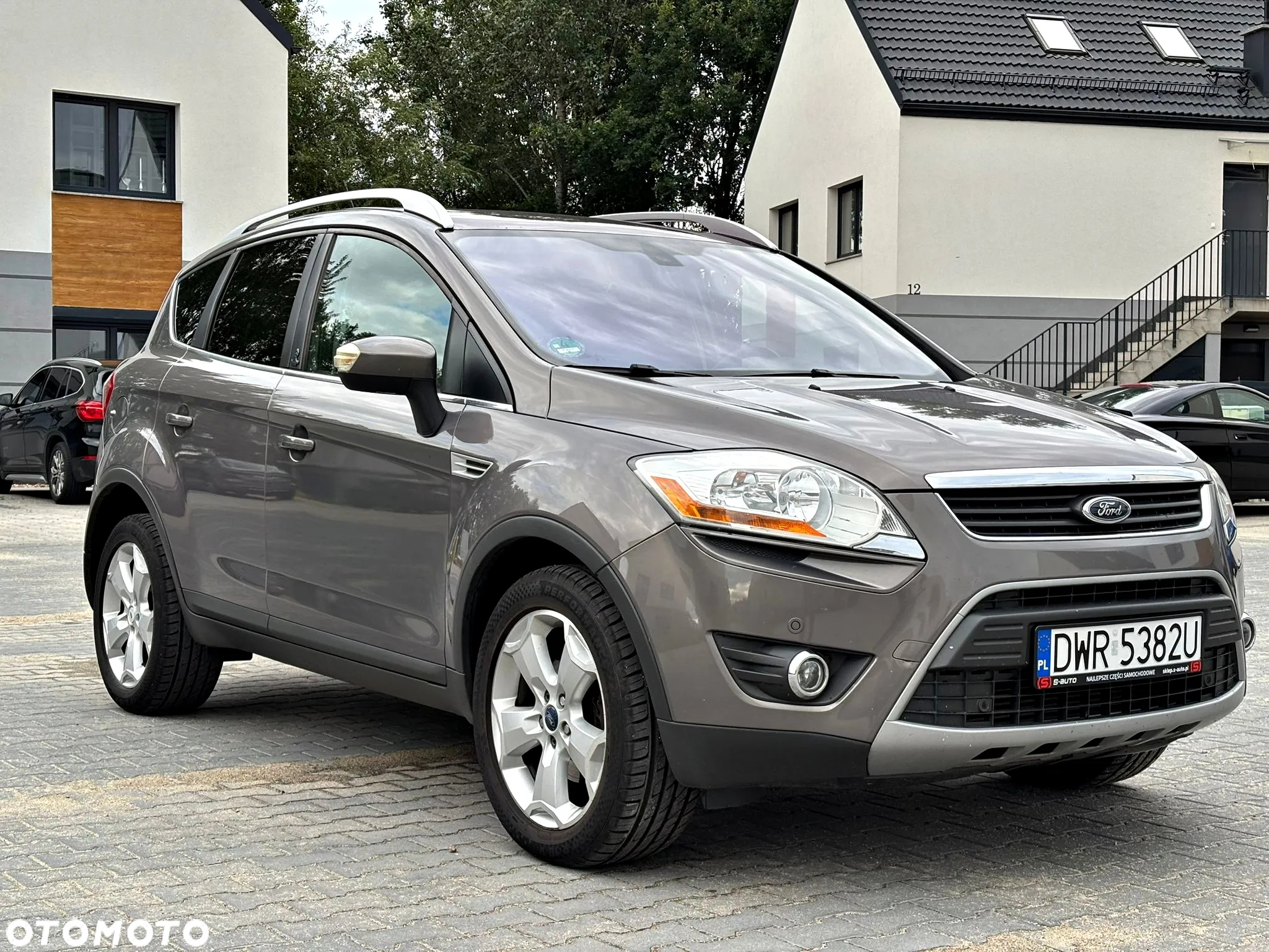 Ford Kuga 2.0 TDCi 4x4 Champions Edition - 9