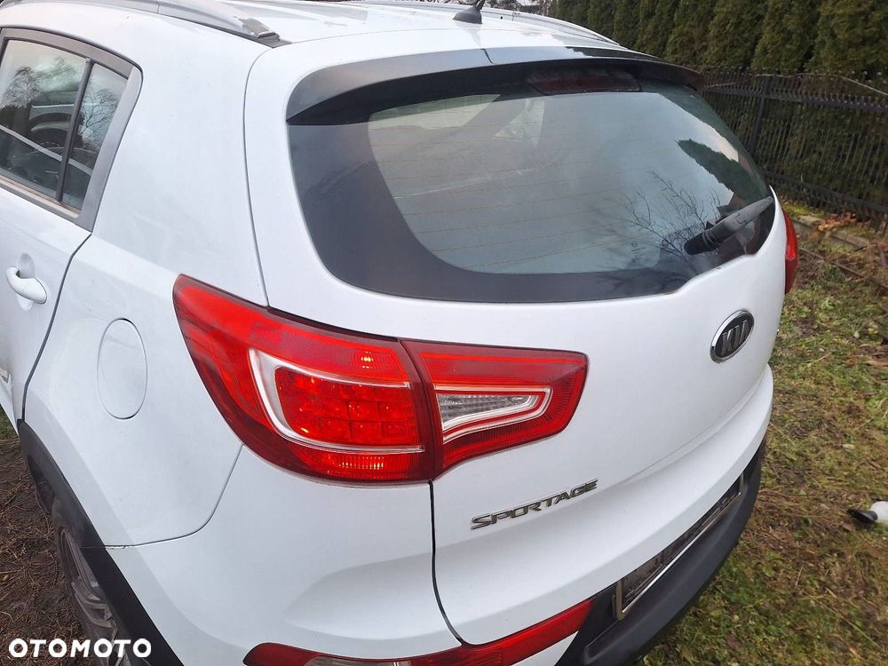 KOMPLETNY TYŁ KLAPA ZDERZAK LAMPY KIA SPORTAGE III 10-14r LAK: WD - 10