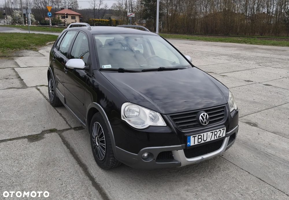 Volkswagen Polo 1.4 TDI Comfortline - 4