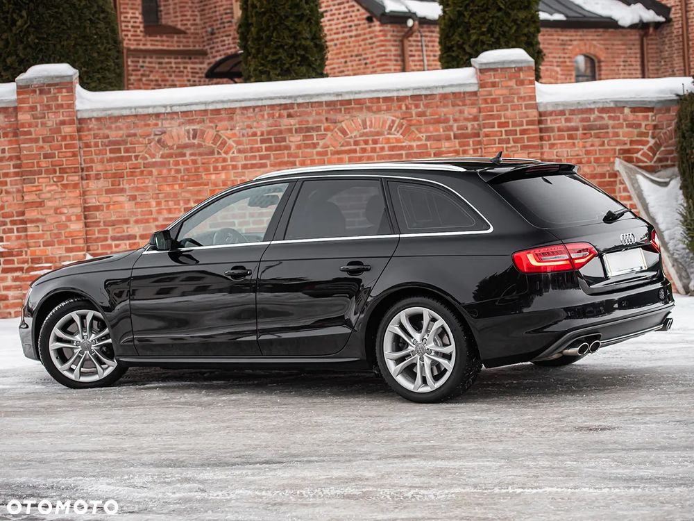 Audi S4 Avant S tronic - 10