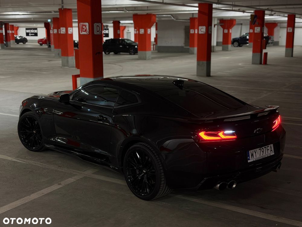 Chevrolet Camaro - 12
