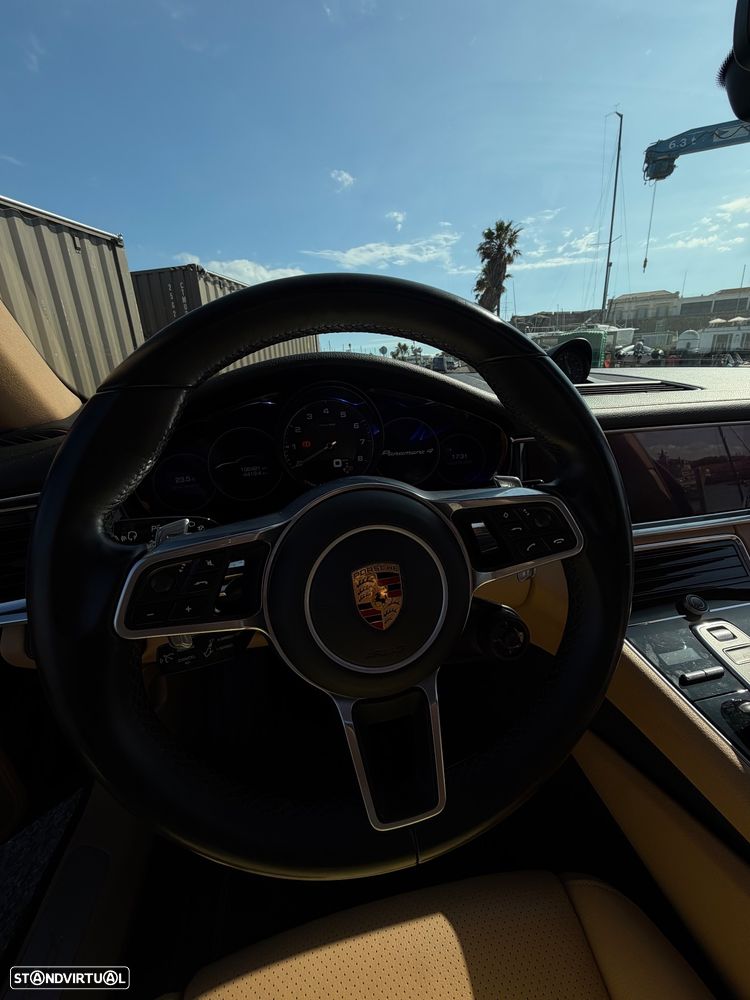 Porsche Panamera 4 E-Hybrid - 14