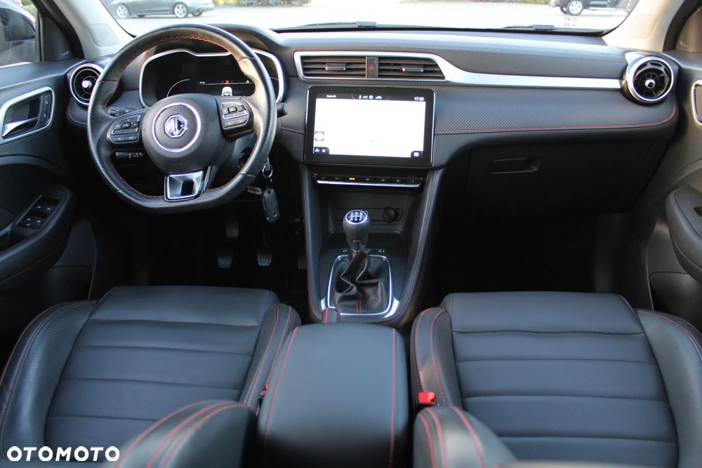 MG ZS ICE 1.5 VTI-tech Luxury - 21