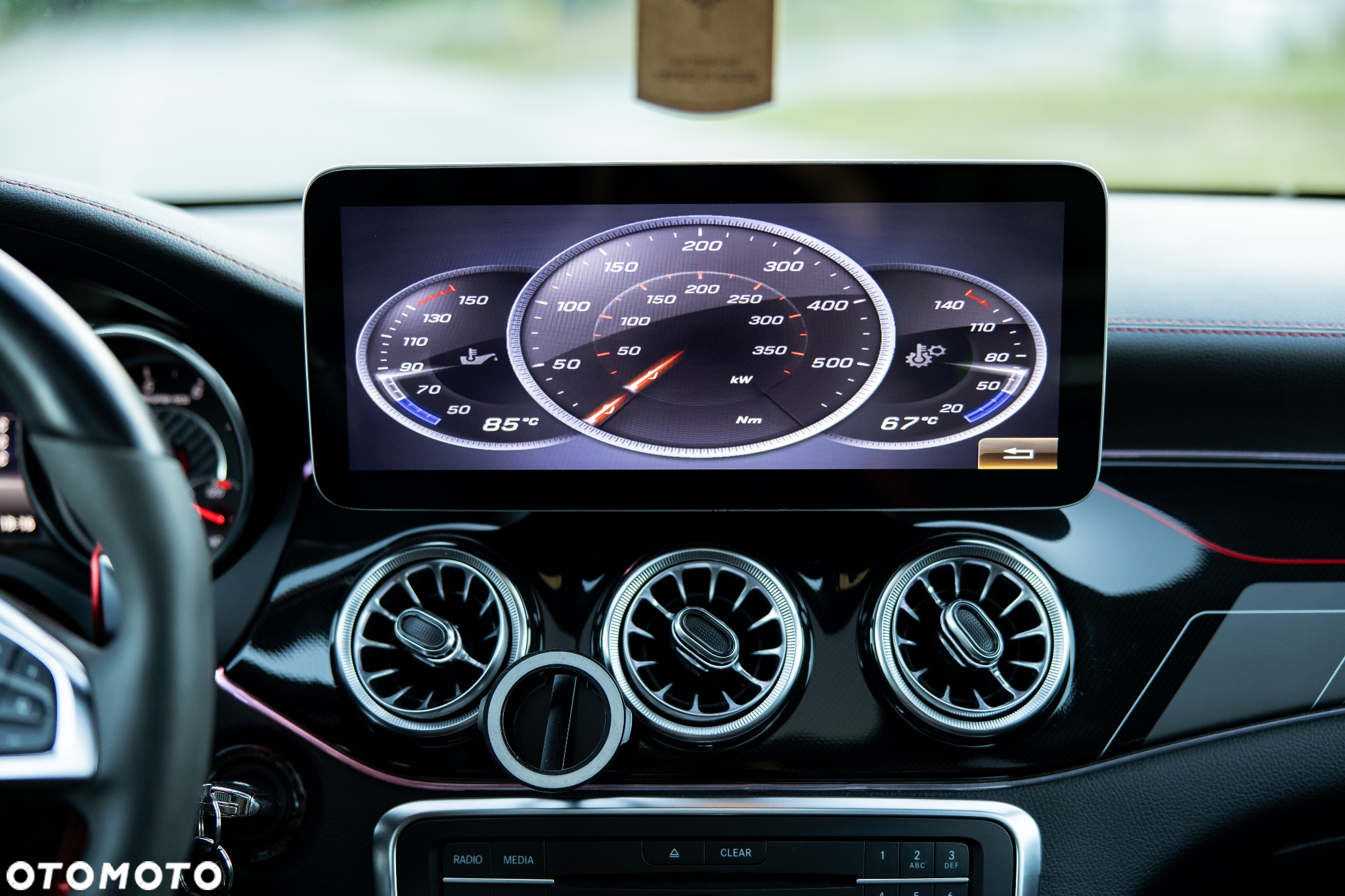 Mercedes-Benz CLA AMG 45 4-Matic - 36
