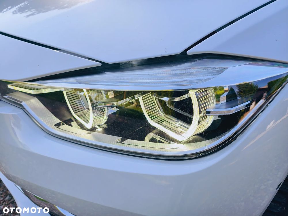 BMW Seria 3 320d xDrive Luxury Line - 19