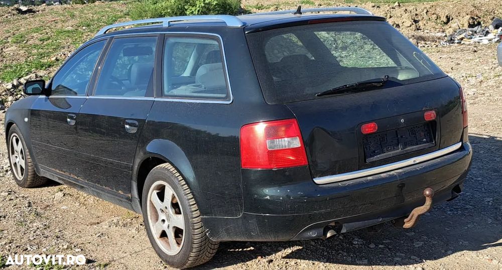 Dezmembrez A6 C5 2004 Motor BDH culoare LY7Q - 6