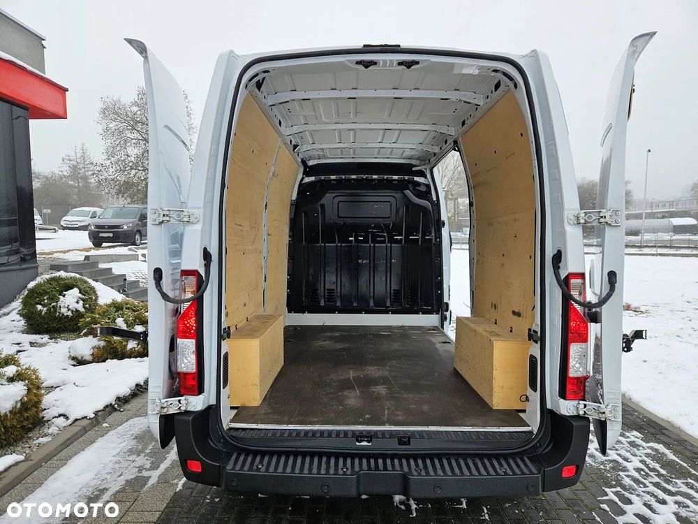 Renault Master L2H2 2.3dCi 130KM - 22