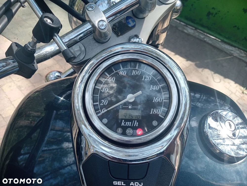 Suzuki VL 800 Volusia - 6
