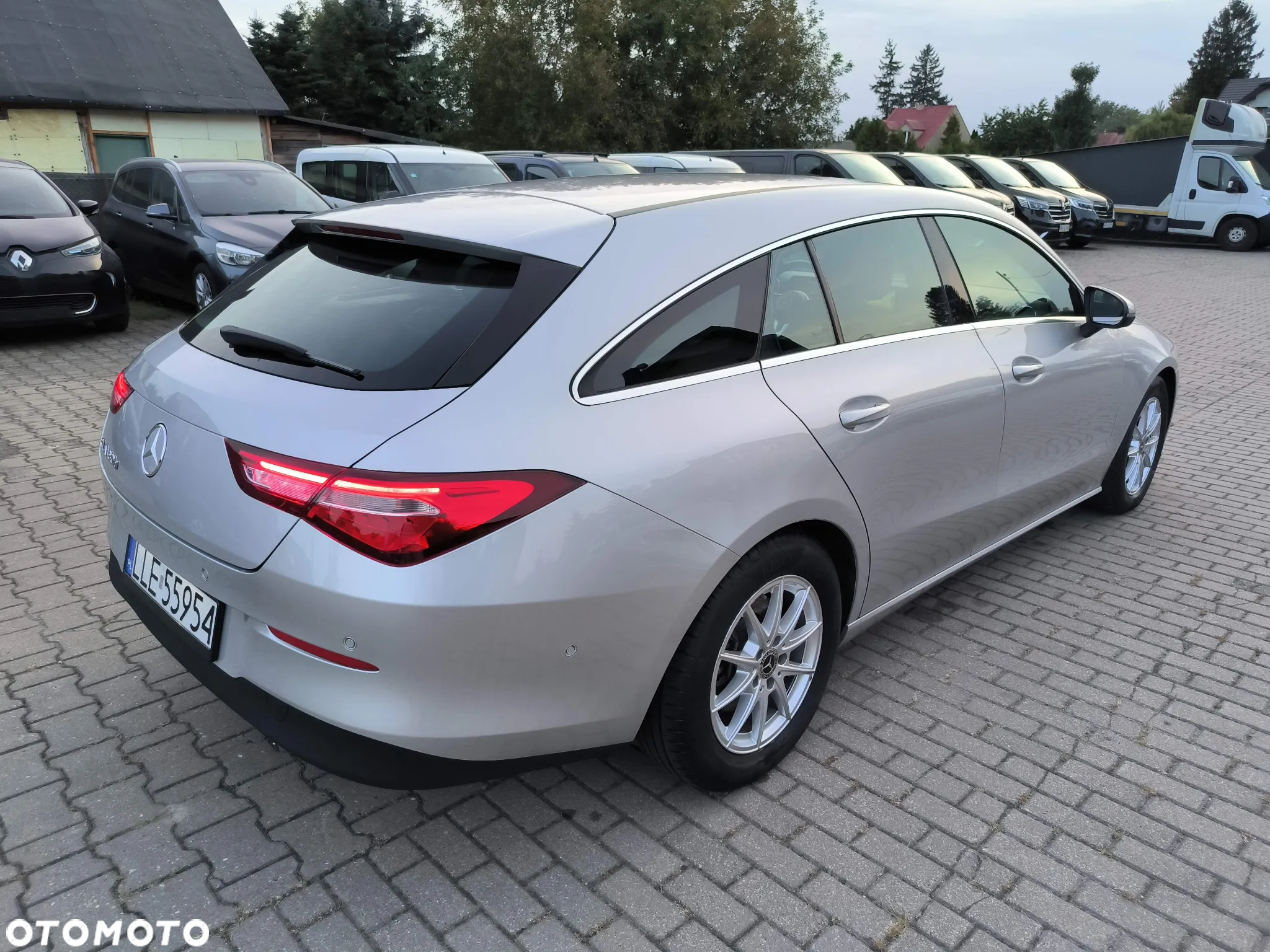 Mercedes-Benz CLA 180 d Shooting Brake 8G-DCT Edition 2022 - 21