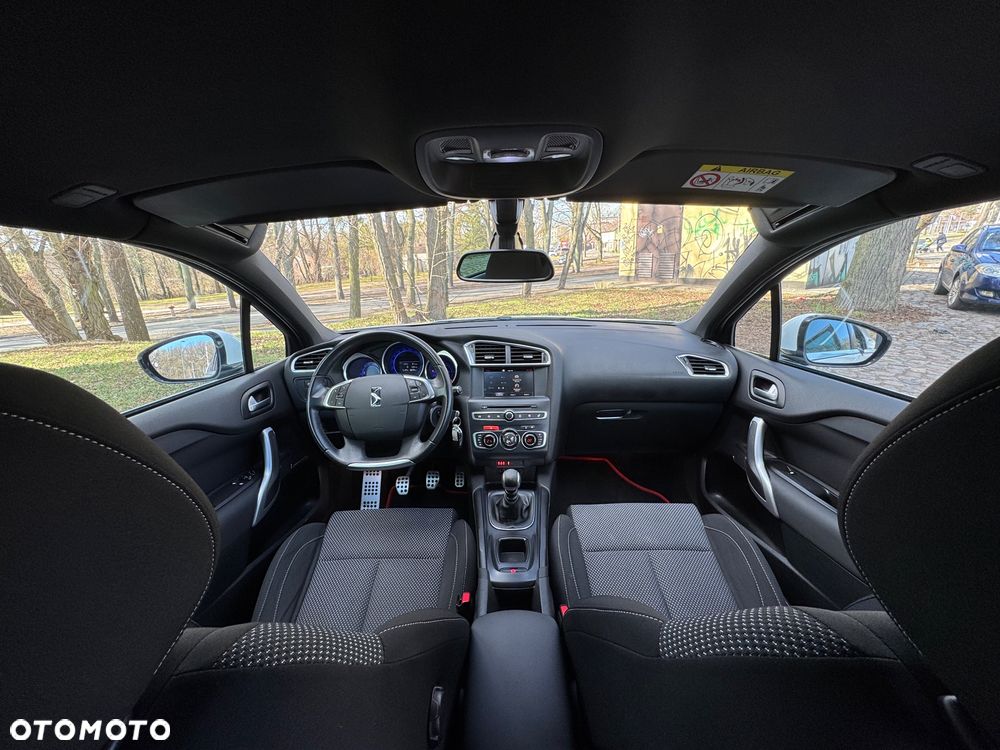 Citroën DS4 VTi 120 SoChic - 27