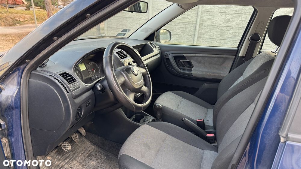 Skoda Fabia - 8