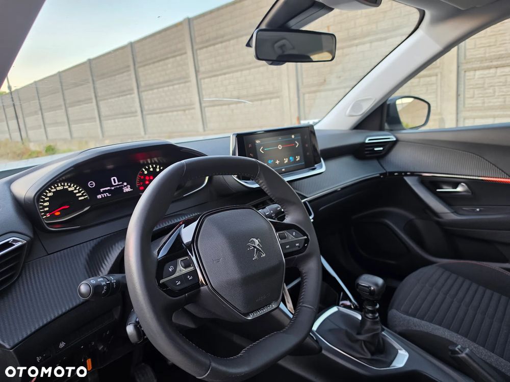 Peugeot 2008 PureTech 100 Stop&Start Active - 8