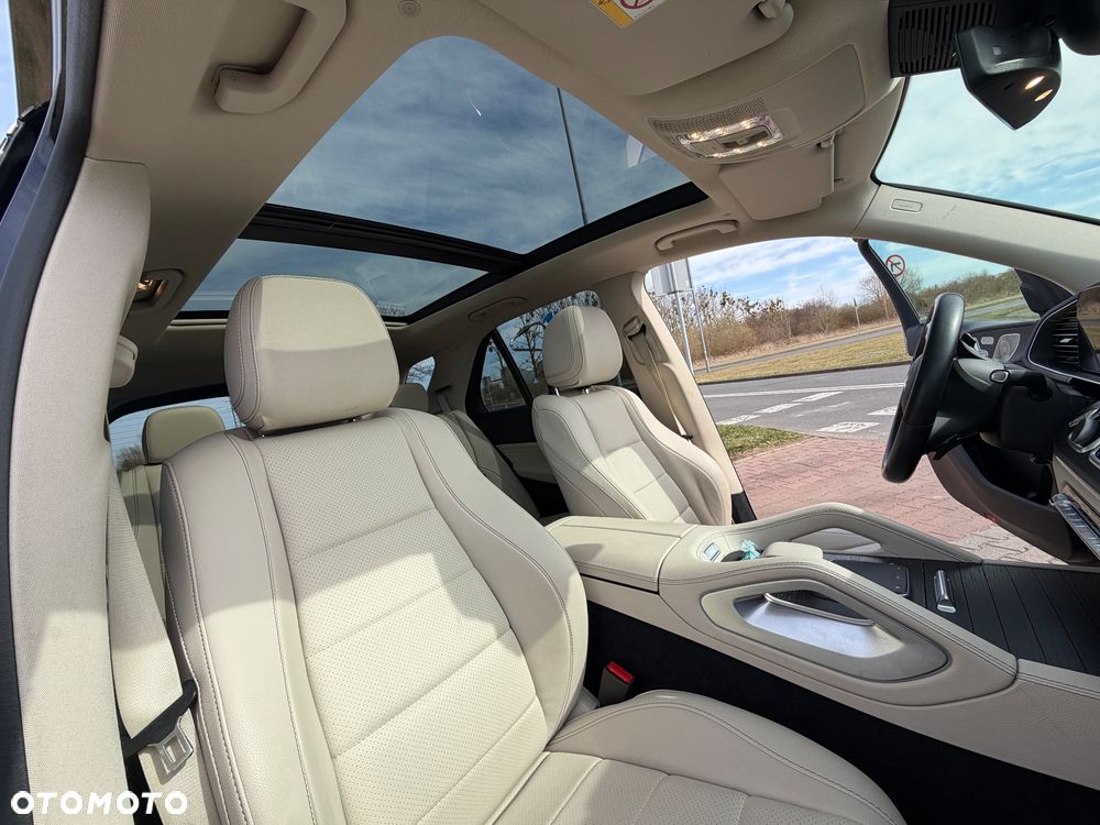 Mercedes-Benz GLE - 36