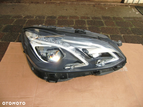 LAMPY PRAWA MERCEDES W 212 LIFT FULL LED EUROP