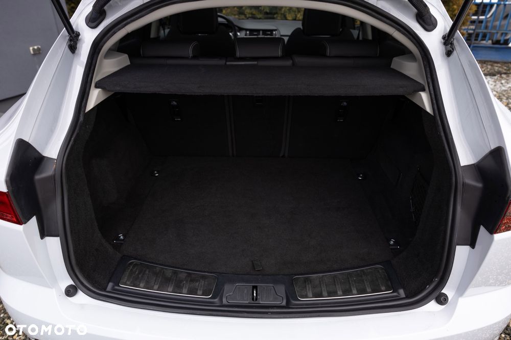 Jaguar E-Pace D165 AWD R-Dynamic SE - 41