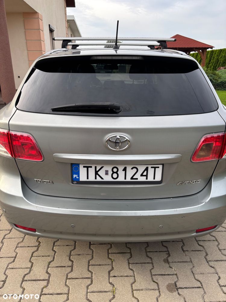 Toyota Avensis 1.8 Luna MS - 7