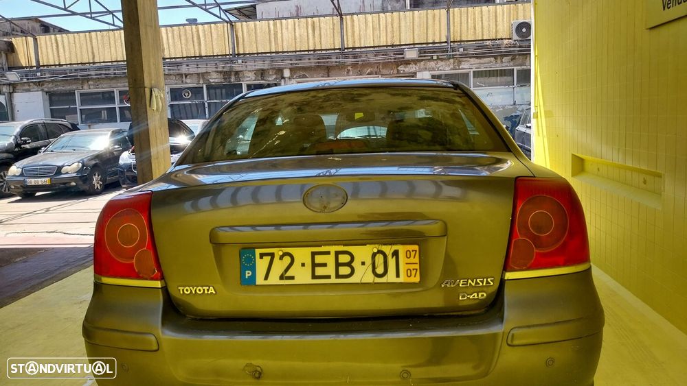 Toyota Avensis SD 2.0 D-4D - 2