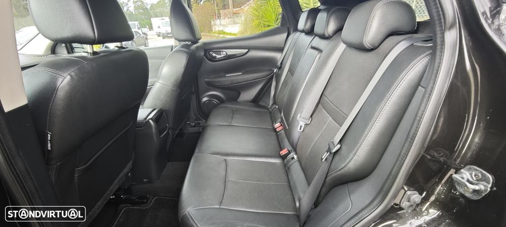 Nissan Qashqai 1.6 dCi Tekna Premium - 26