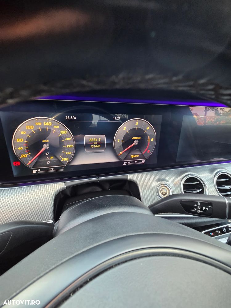 Mercedes-Benz E 220 d 9G-TRONIC - 6