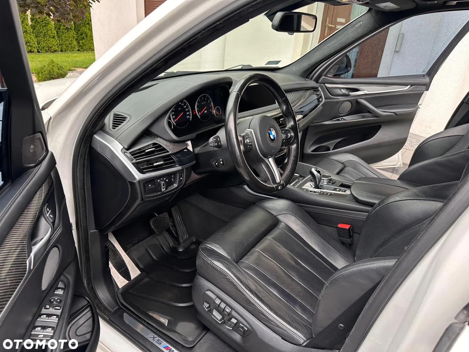 BMW X5 M Competition - 12