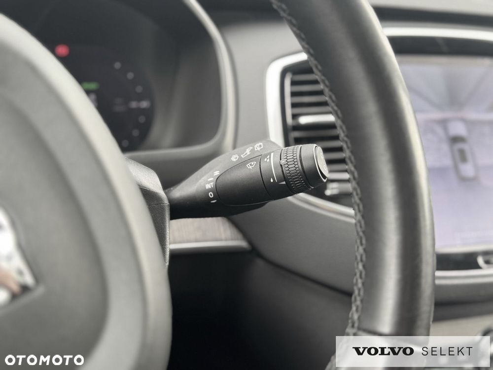Volvo XC 90 - 29