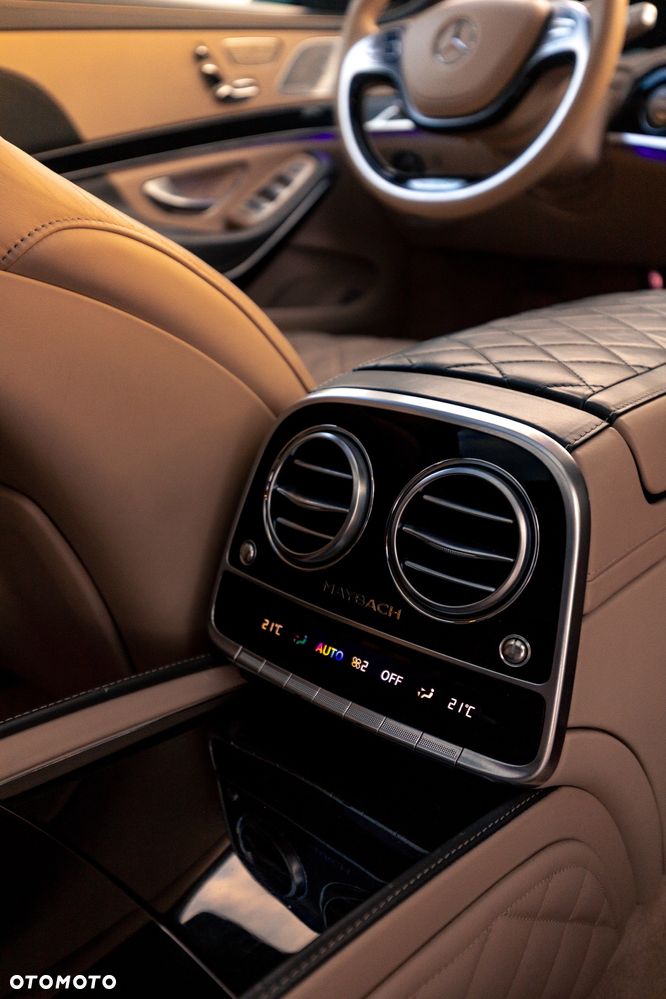 Mercedes-Benz Klasa S 500 4-Matic L 9G-TRONIC - 39