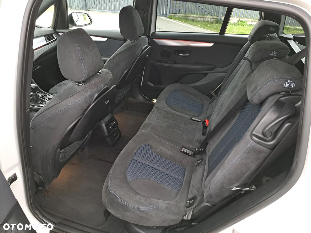 BMW Seria 2 216i GT M Sport - 23