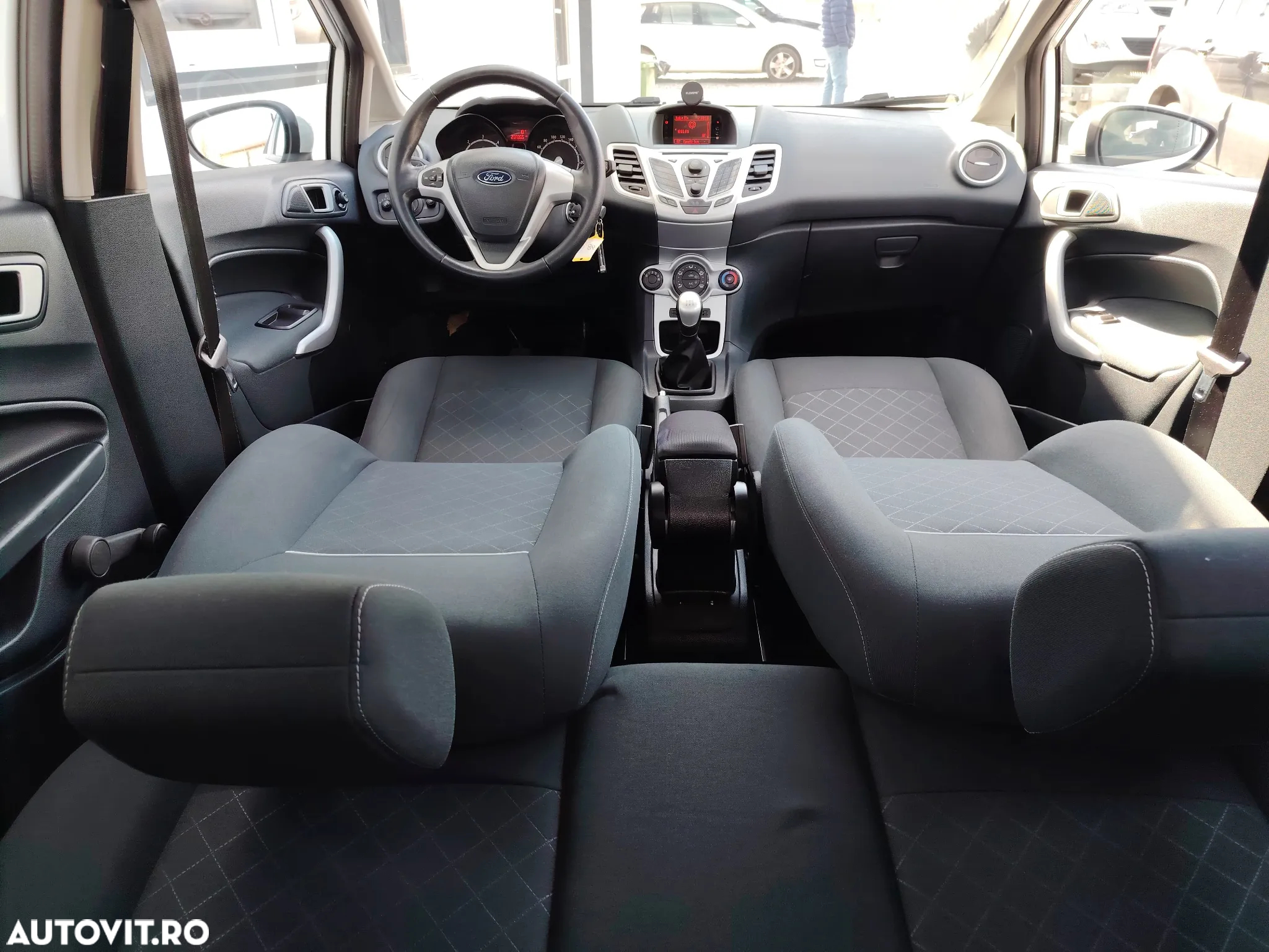 Ford Fiesta 1.6 TDCi Econetic - 3