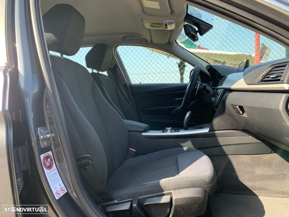 BMW 320 d Touring Auto Pack M - 15