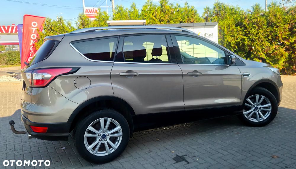 Ford Kuga 1.5 EcoBoost 2x4 Titanium - 15