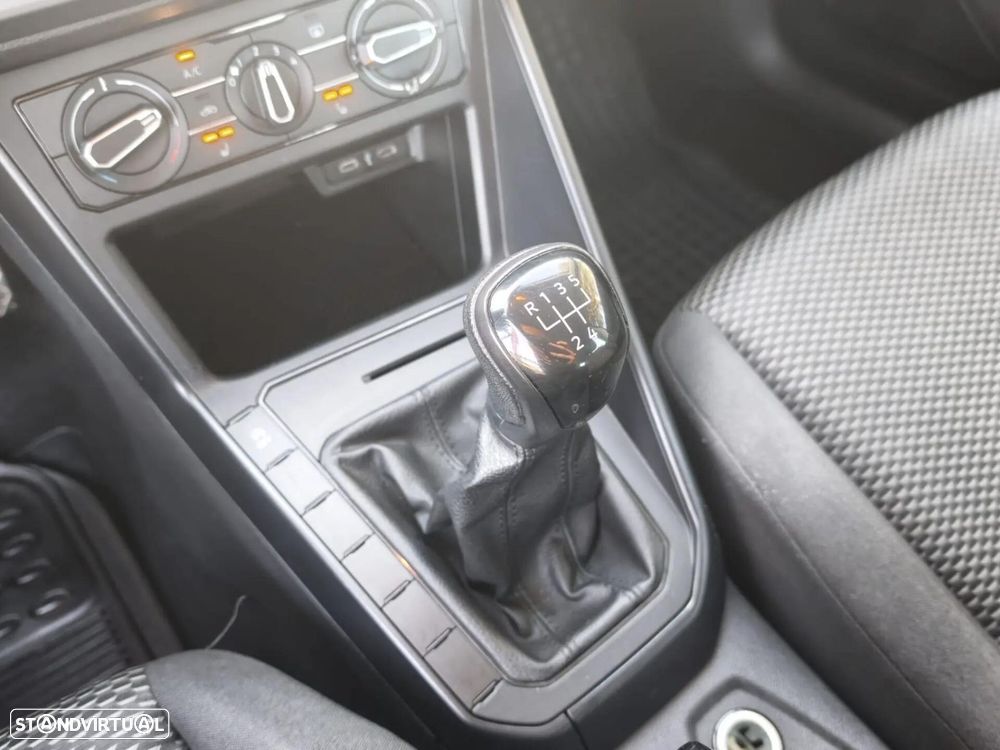 VW Polo 1.0 TSI Urban - 11