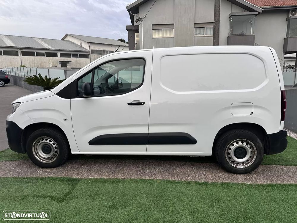 Peugeot partner 1.5 hdi 3 lugares - 17