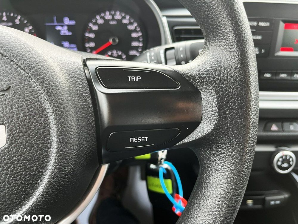 Kia Rio 1.2 M - 14