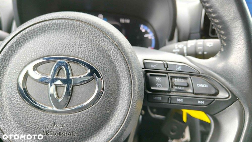 Toyota Yaris Cross - 15