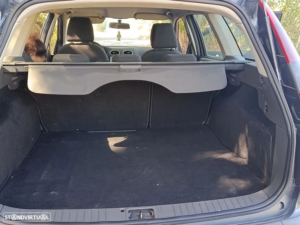 Ford Focus SW 1.6 TDCi S - 10