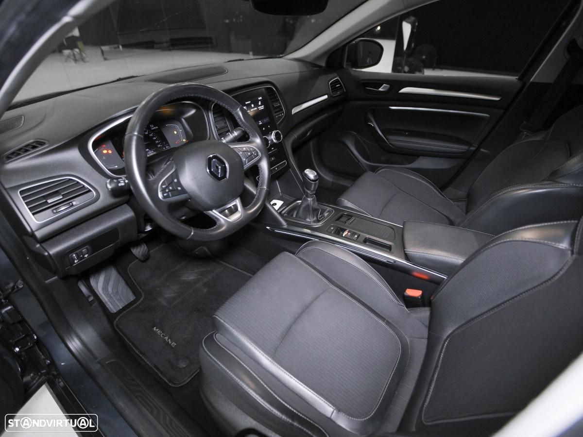 Renault Mégane 1.5 Blue dCi Intens - 7