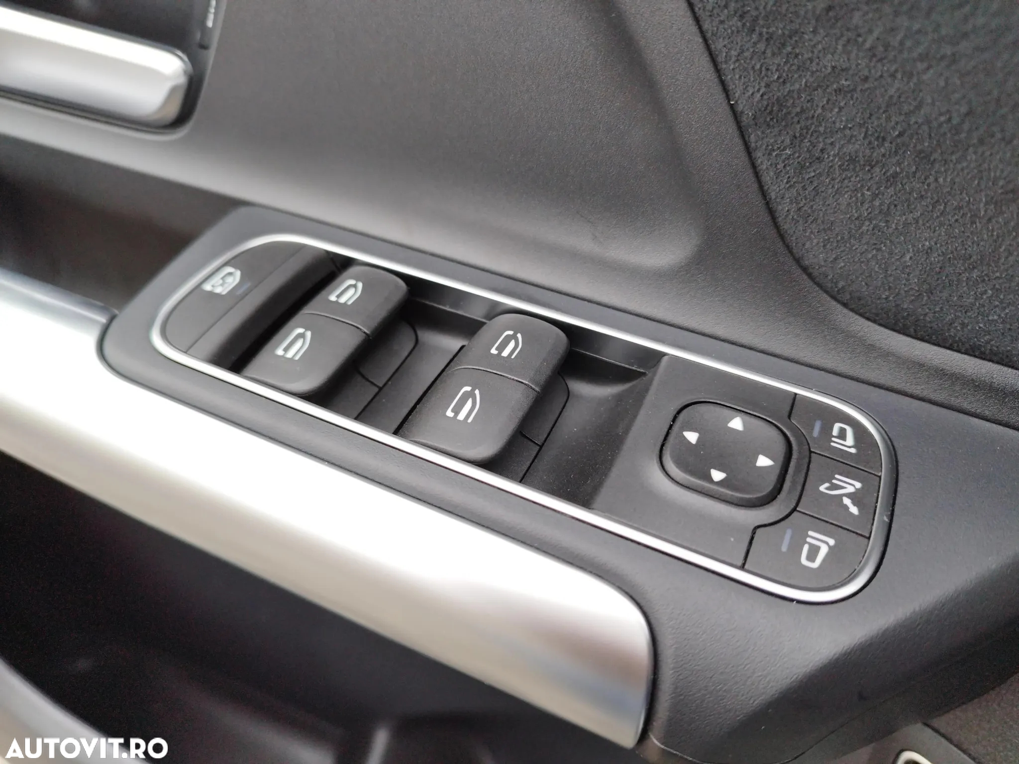 Mercedes-Benz GLA 200 4Matic 8G-DCT AMG Line - 21