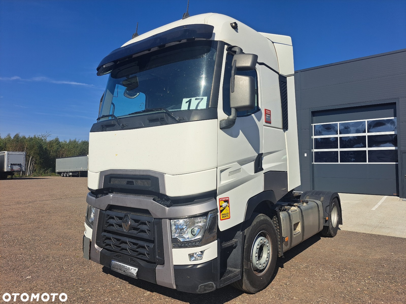Renault T480 HIGH CAB - 2