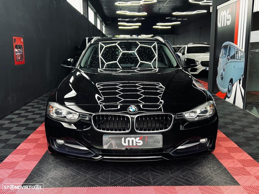 BMW 318 d Line Sport - 3
