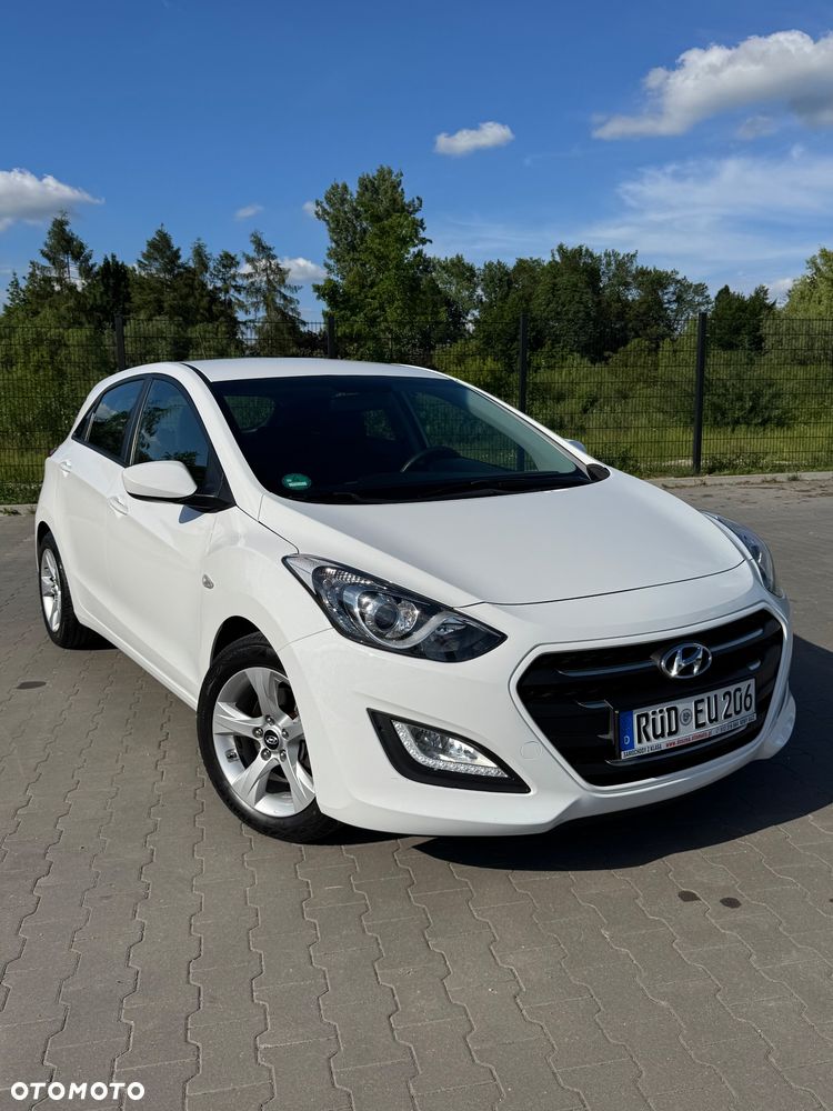 Hyundai i30 1.4 Trend - 40